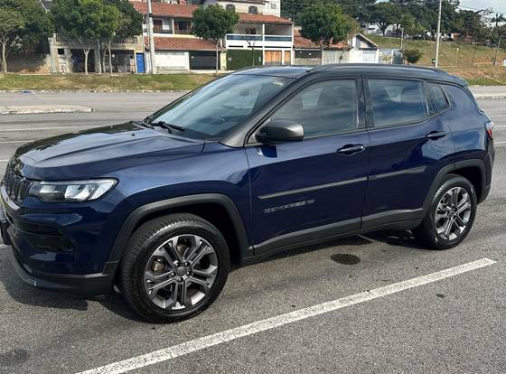 JEEP COMPASS 1.3 T270 TURBO FLEX LONGITUDE AT6 JEEP COMPASS 1.3 T270 TURBO FLEX LONGITUDE AT6